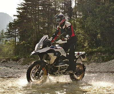bmw off-road adventure training thumbnail image