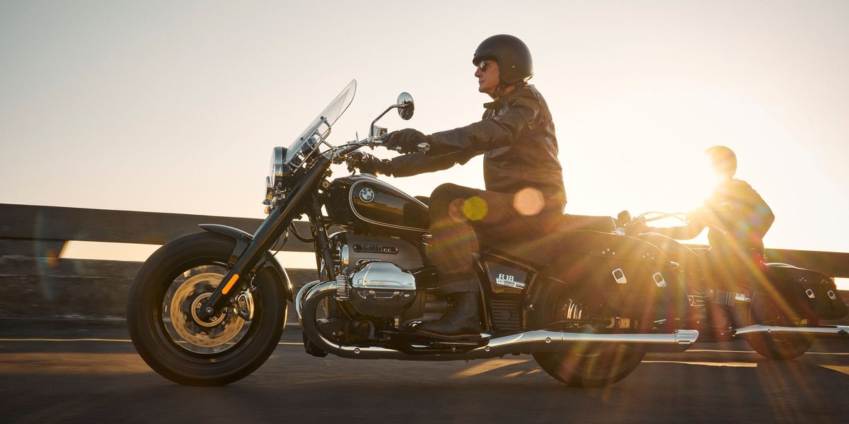 blog large image - New BMW R18 Classic 
