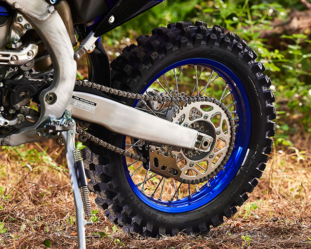 CROSS-COUNTRY FEATURES