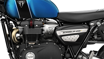 Triumph-Scrambler1200XE-feature1-Sep22-HC