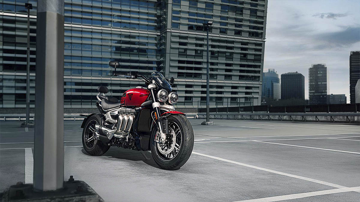 triumph-rocket-3-gt-221