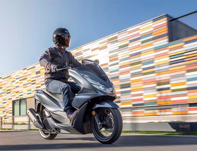 PCX for Sale at Springwood Honda in Springwood, QLD | Specifications and Review Information
