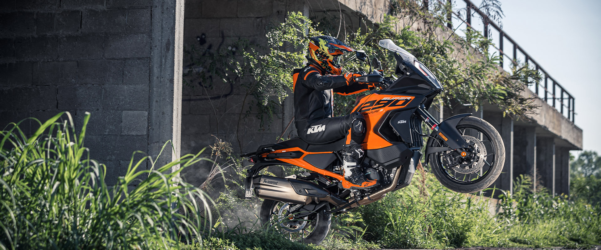 ktm-2024-ktm-1290-super-adventure-s
