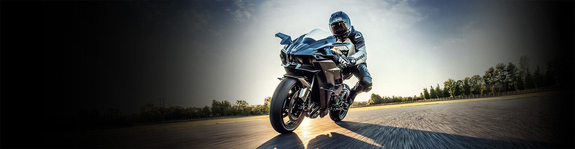 kawasaki-2024-ninja-h2r