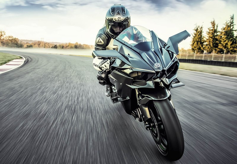 Ninja H2R Feature