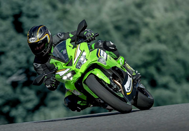 KAWASAKI NINJA ZX-4R