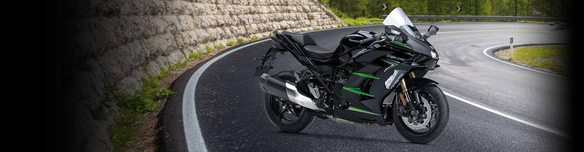 kawasaki-2025-ninja-h2-sx