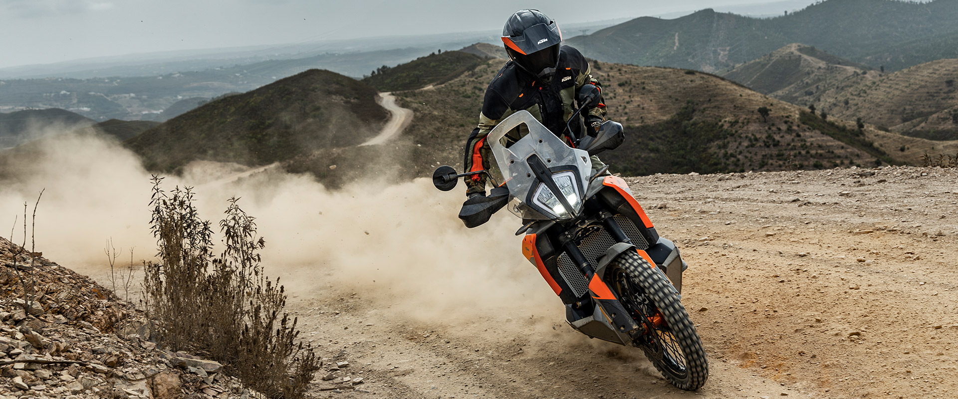 ktm-2025-ktm-790-adventure