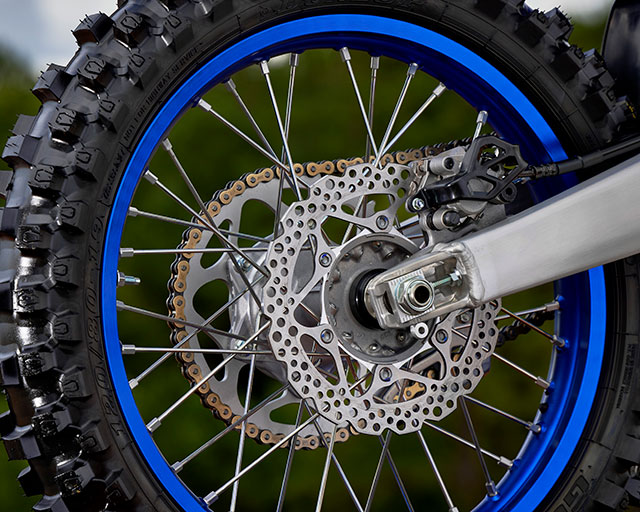 HIGH PERFORMANCE BRAKING SYSTEM