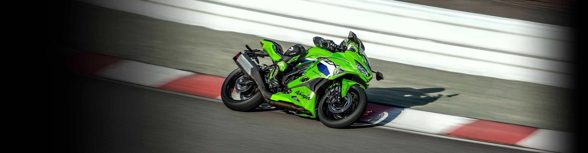 kawasaki-2026-ninja-zx-4rr