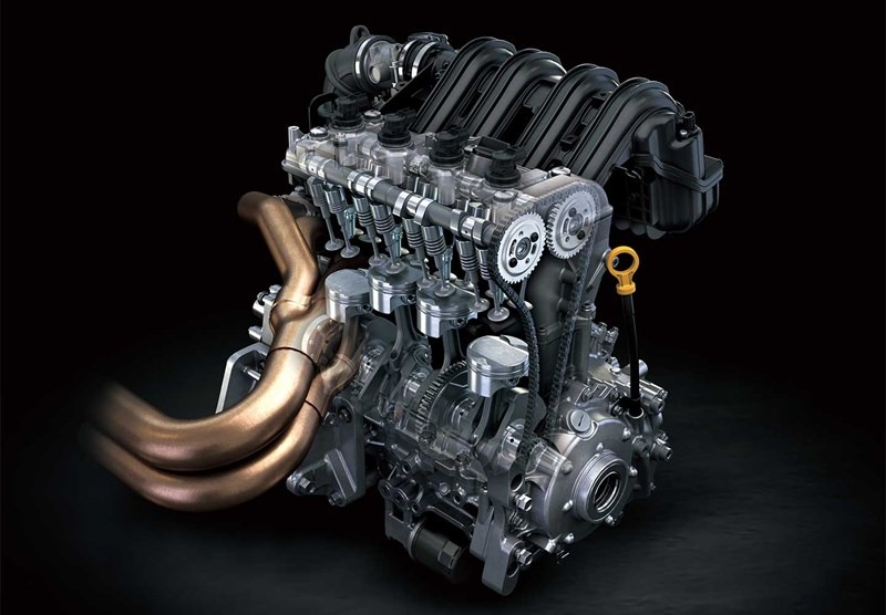 Kawasaki-Built 999 cc Liquid-Cooled, 4-Stroke In-Line Four Engine