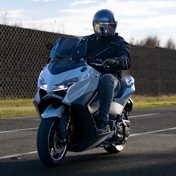 Yamaha TMax image