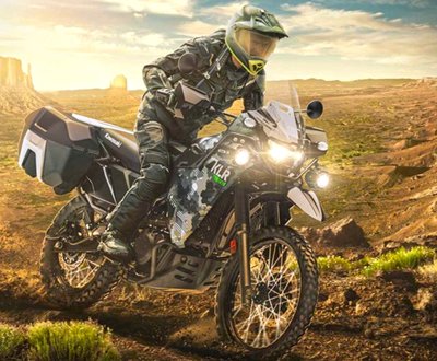 Kawasaki’s_2022_Touring-Hungry_KLR_650_Ultimate image