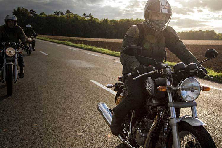 See the latest Hot New Deals and Promotions available at Springwood Royal Enfield.