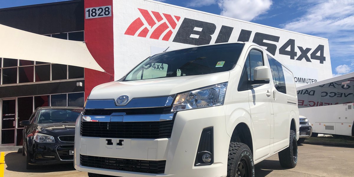 blog large image - Bus 4X4 Conversion