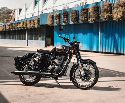 Order Now! Limited Edition Classic 500 image
