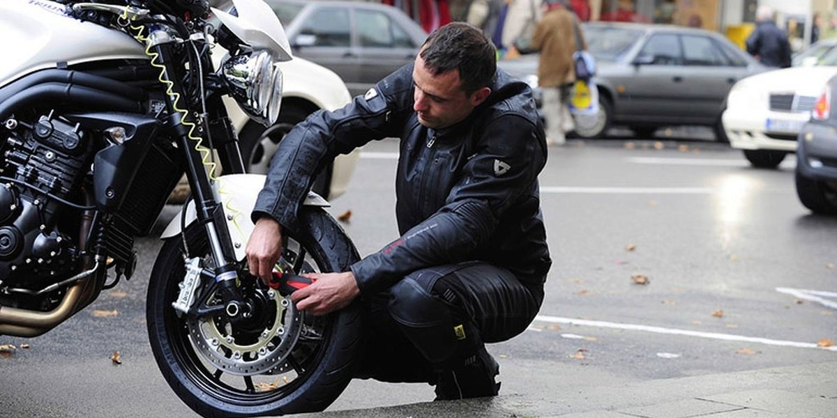 blog large image - Keeping Your Motorcycle Protected Against Thieves  
