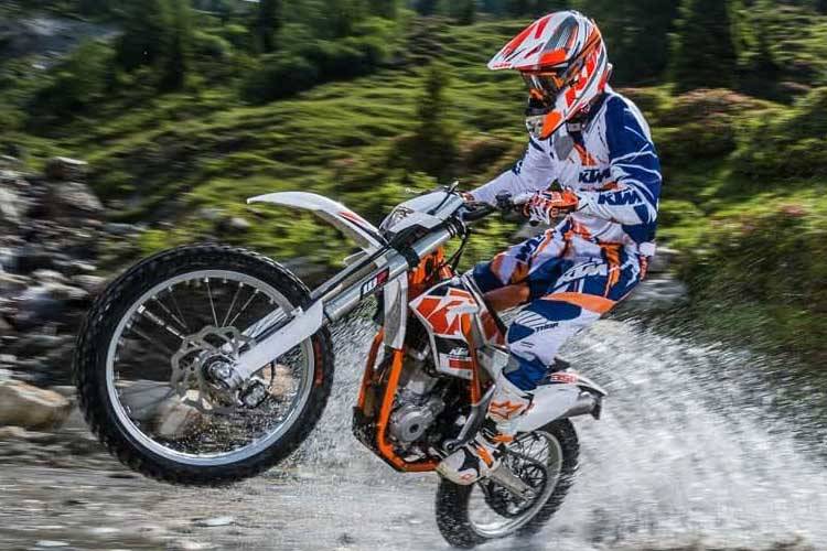 Let the team at Ultimate KTM Ipswich find the right finance deal to suit your motorcycle needs.