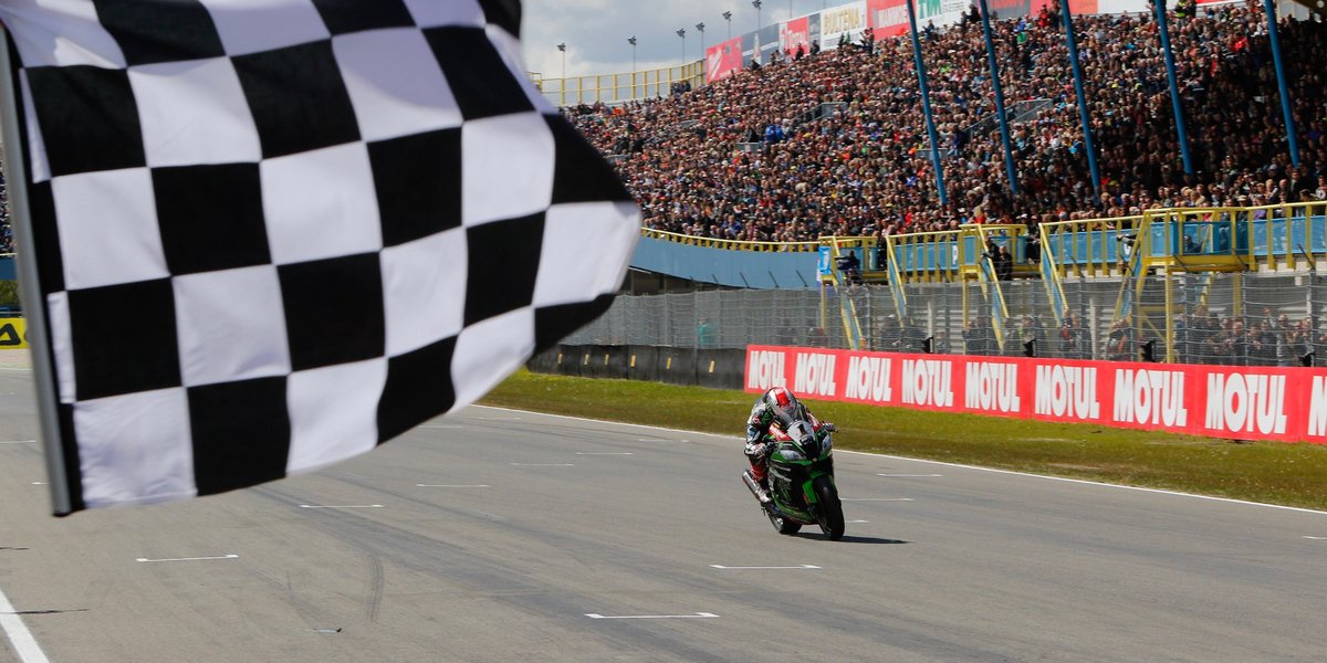 blog large image - Rea clinches fifth WorldSBK title after win at Magny-Cours!
