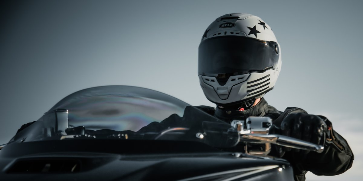 blog large image - When Should You Replace Your Motorcycle Helmet?