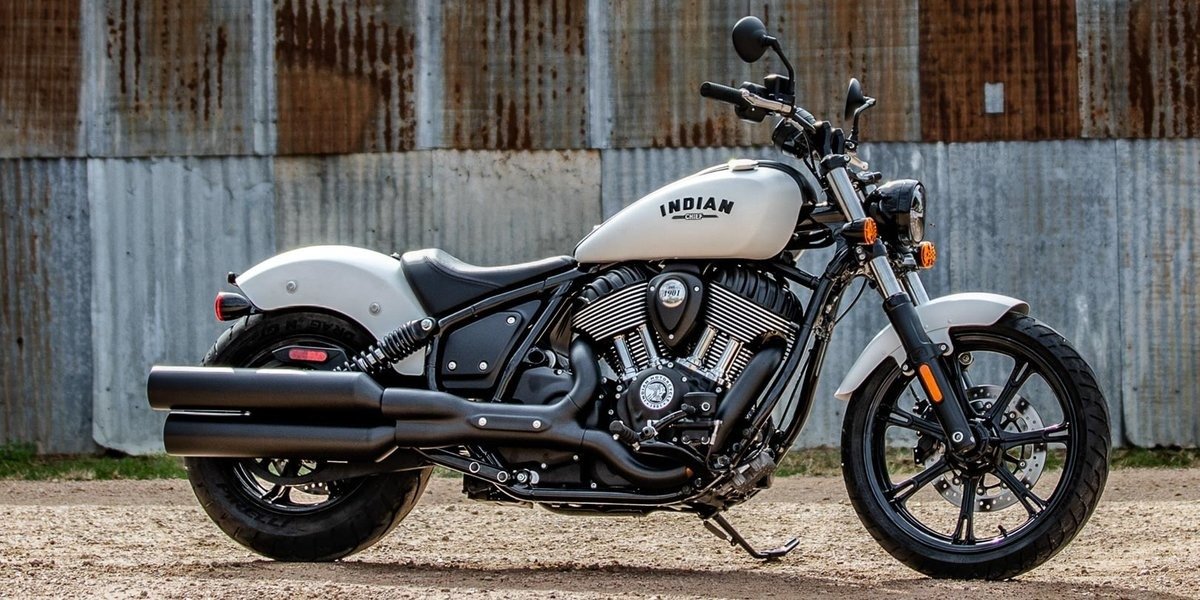 blog large image - Indian's 2022 Chief Dark Horse